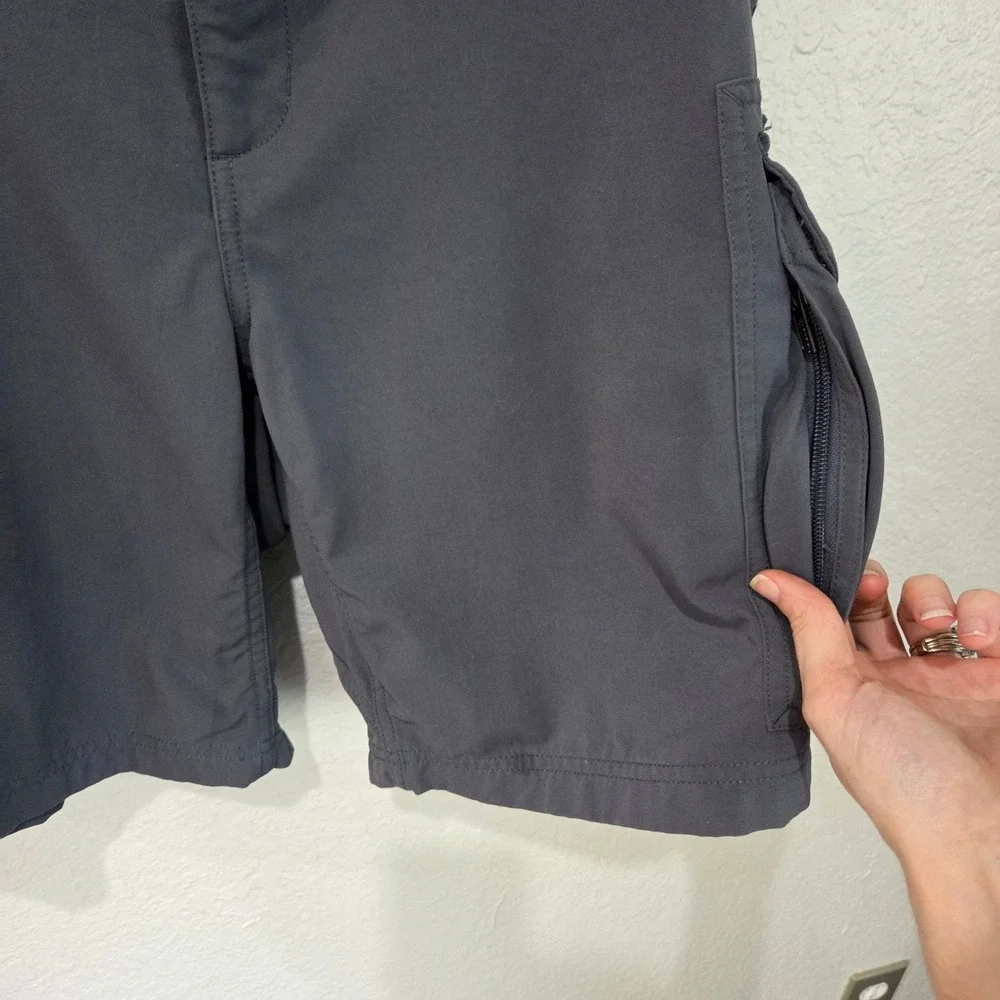 Duluth Trading Co Dry on the Fly Shorts Men's 2XL Gray 9